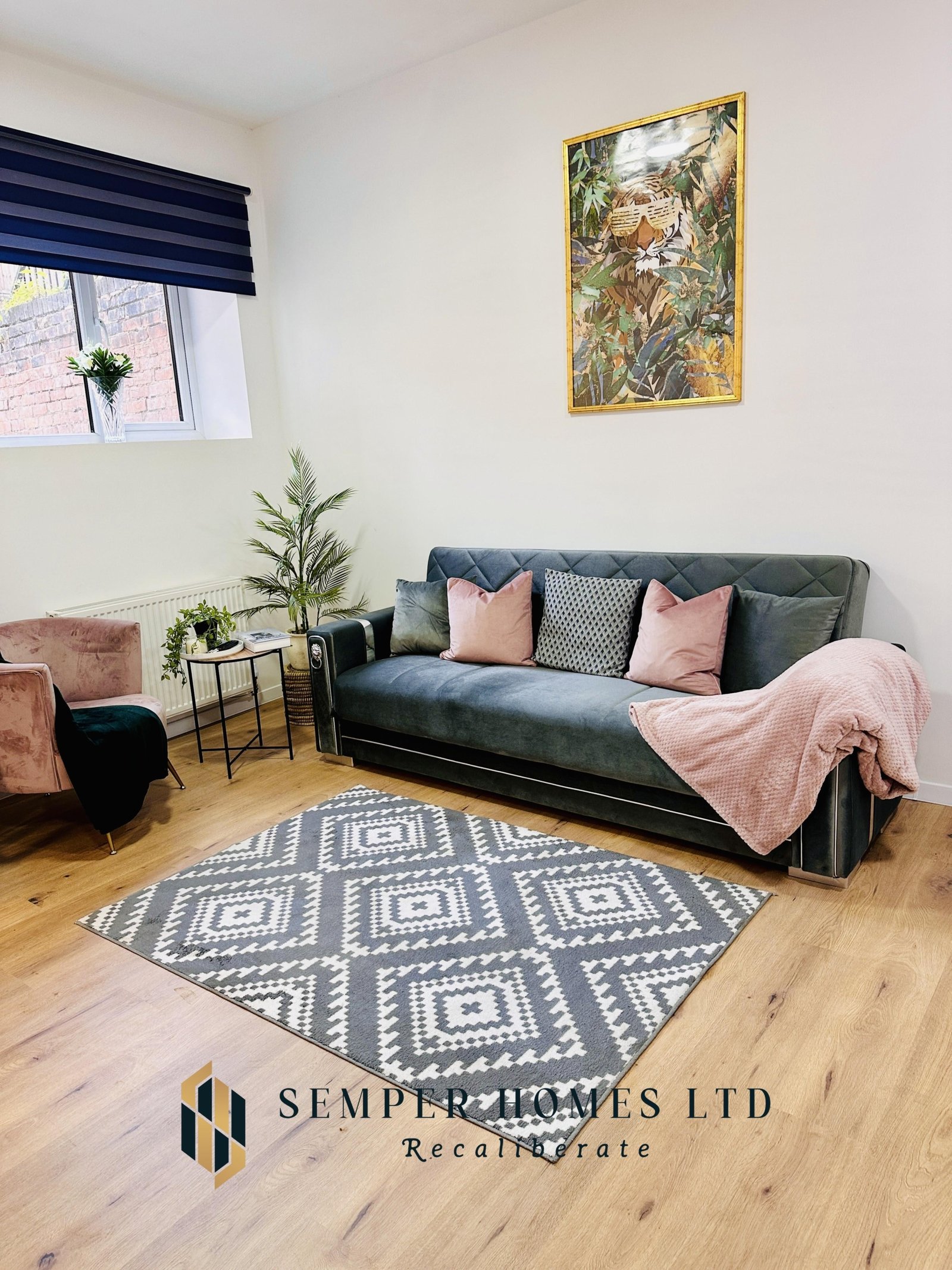 livingroom-vacation-rental-high-street-mexborough-UK