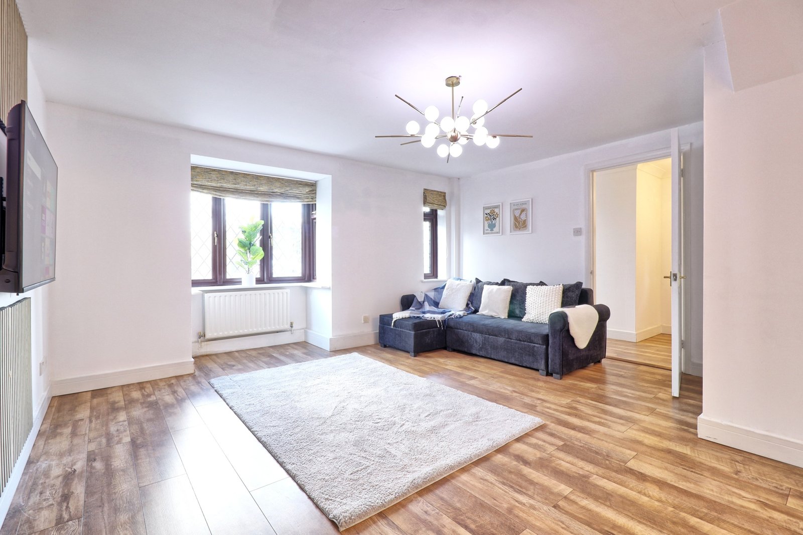 IMG_0199_200_201_easyHDR-interior3