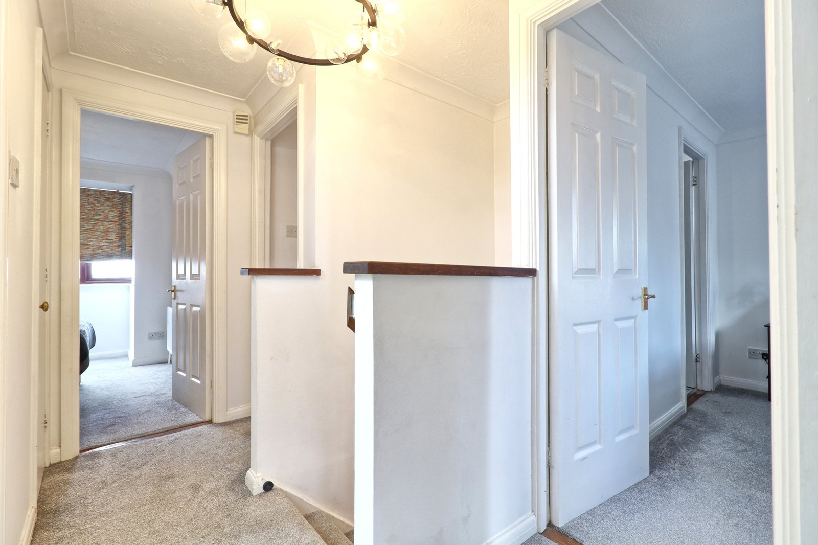 IMG_0355_6_7_easyHDR-interior3