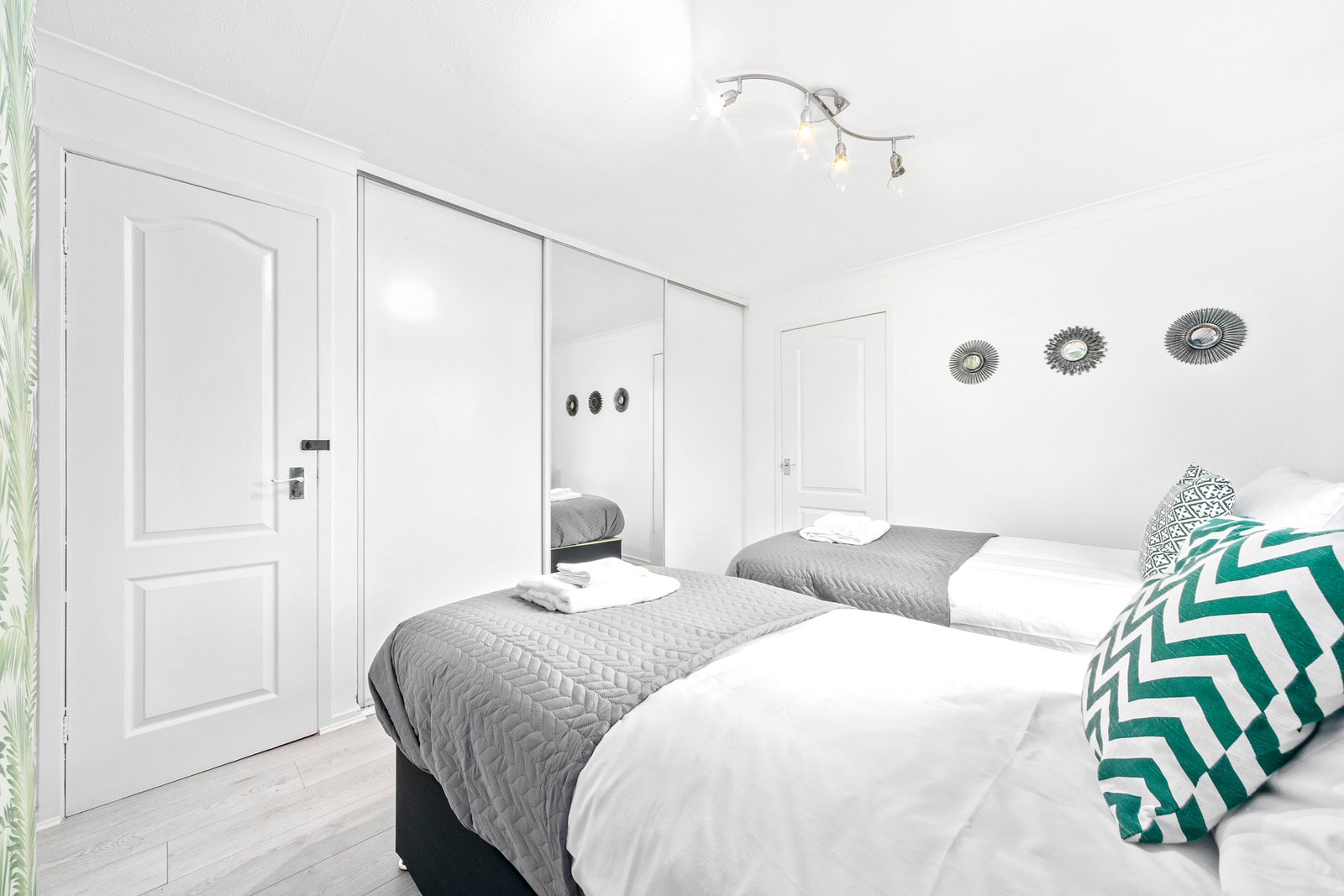 RothesayHouseCoatbridgeKlassLivingShortStay7