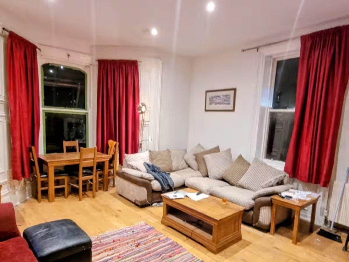 e49682d8-4cd2-40ef-b52d-993c537f9fdc