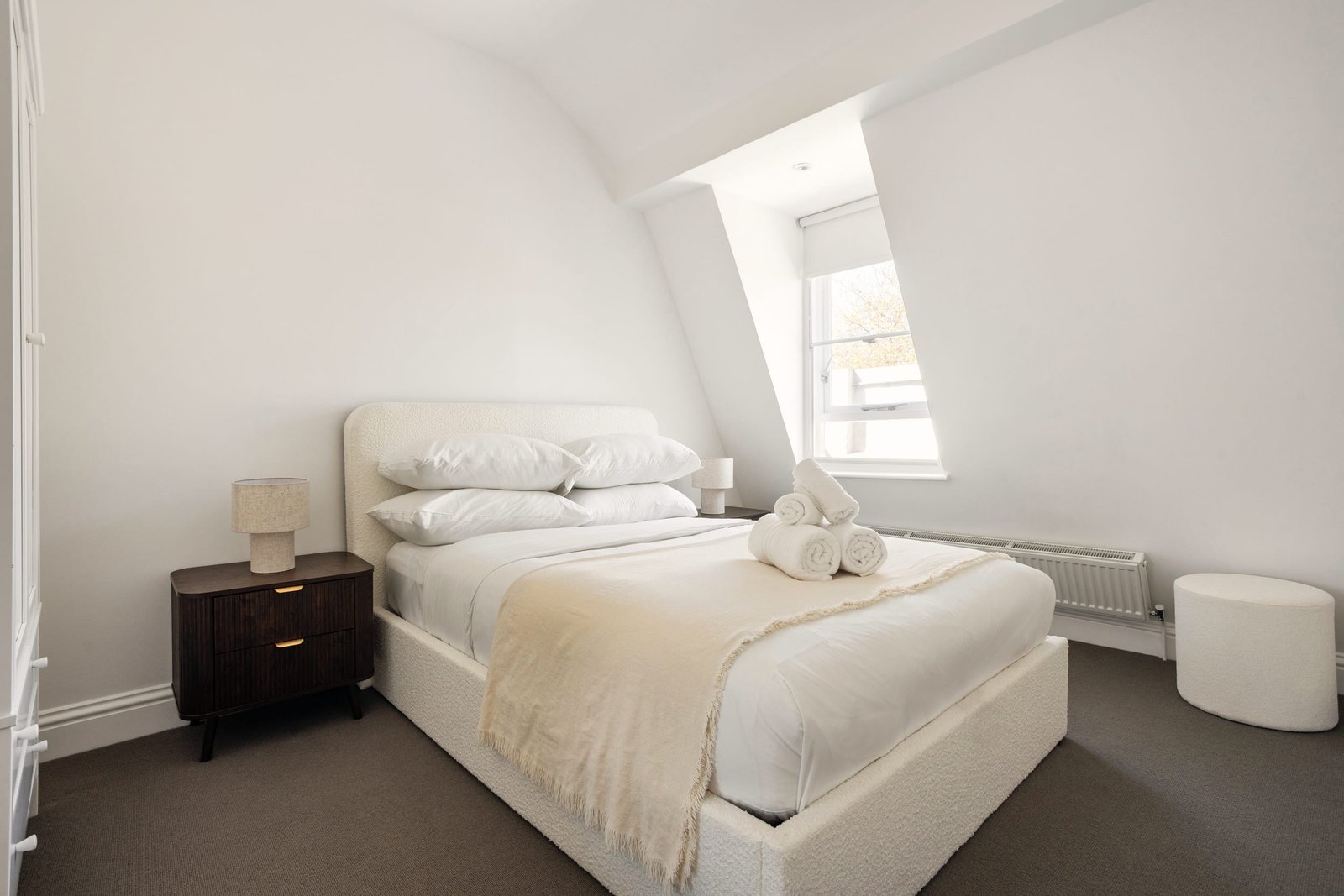 105 King_s Road SW3-9
