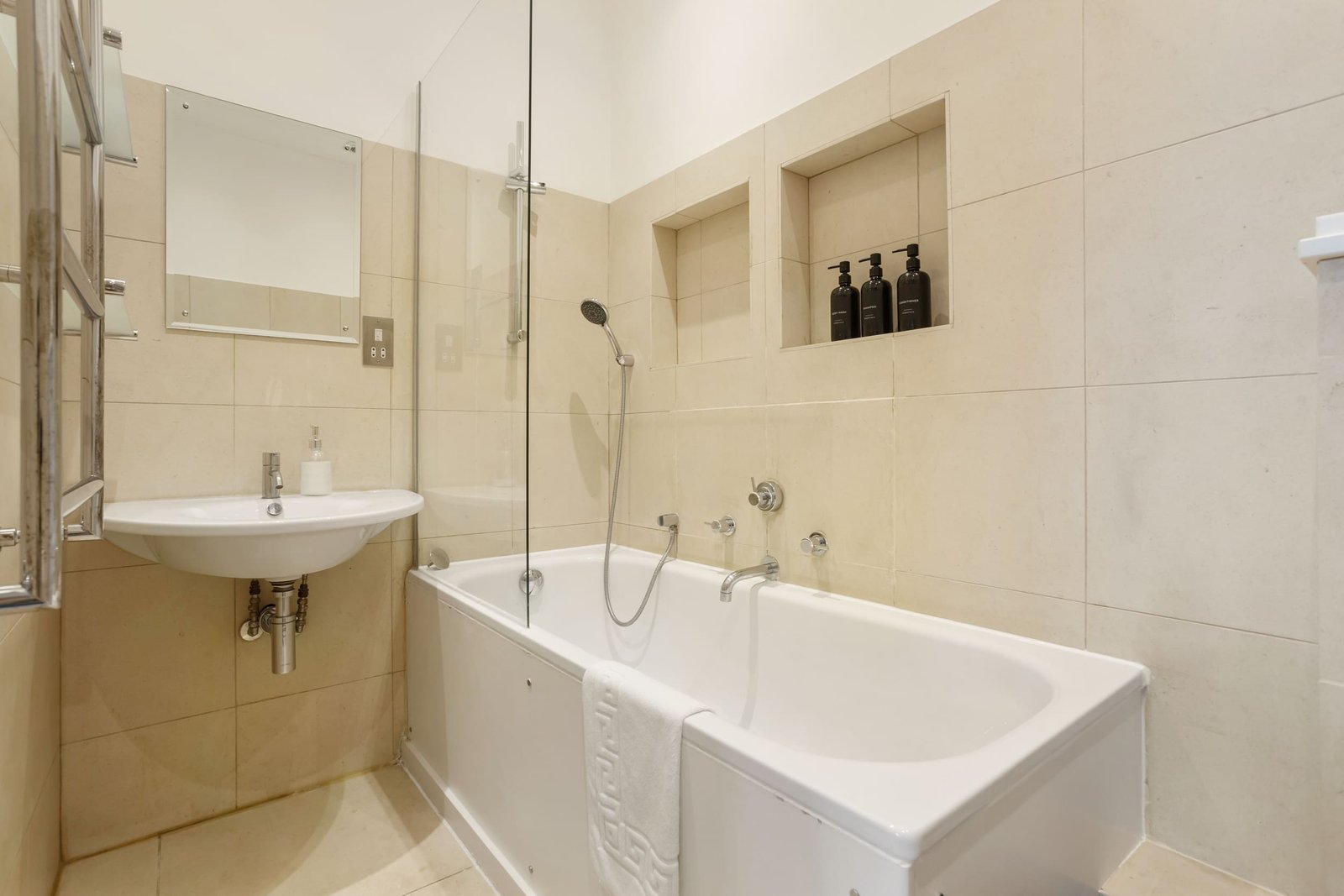 62 Pont Street SW1X-15
