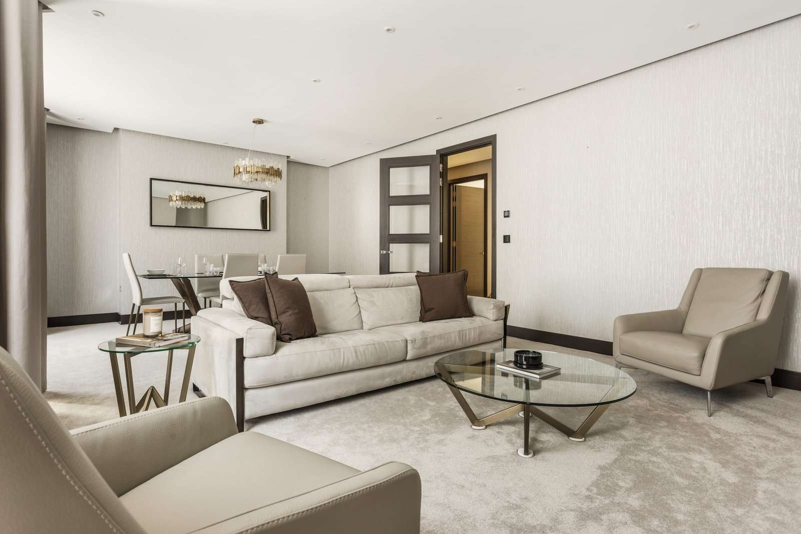 Bryanston Mansions W1H-7