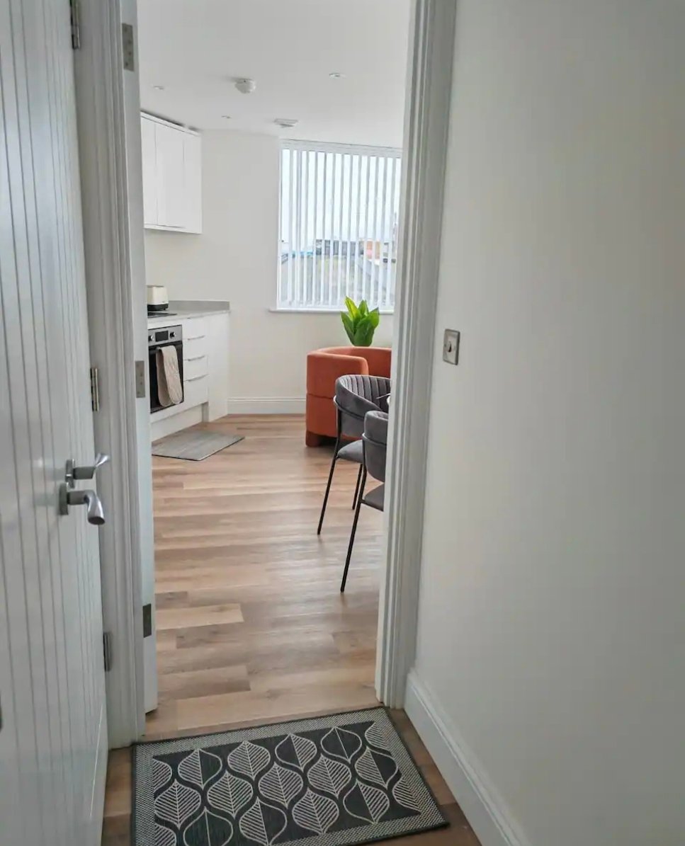 Screenshot_20260724_213926_Airbnb