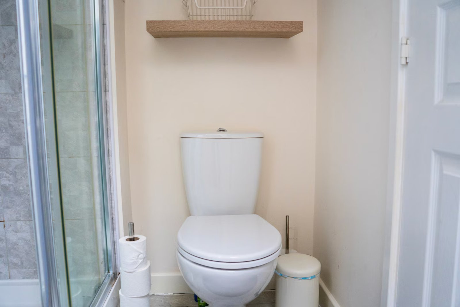 2 bathroom 2