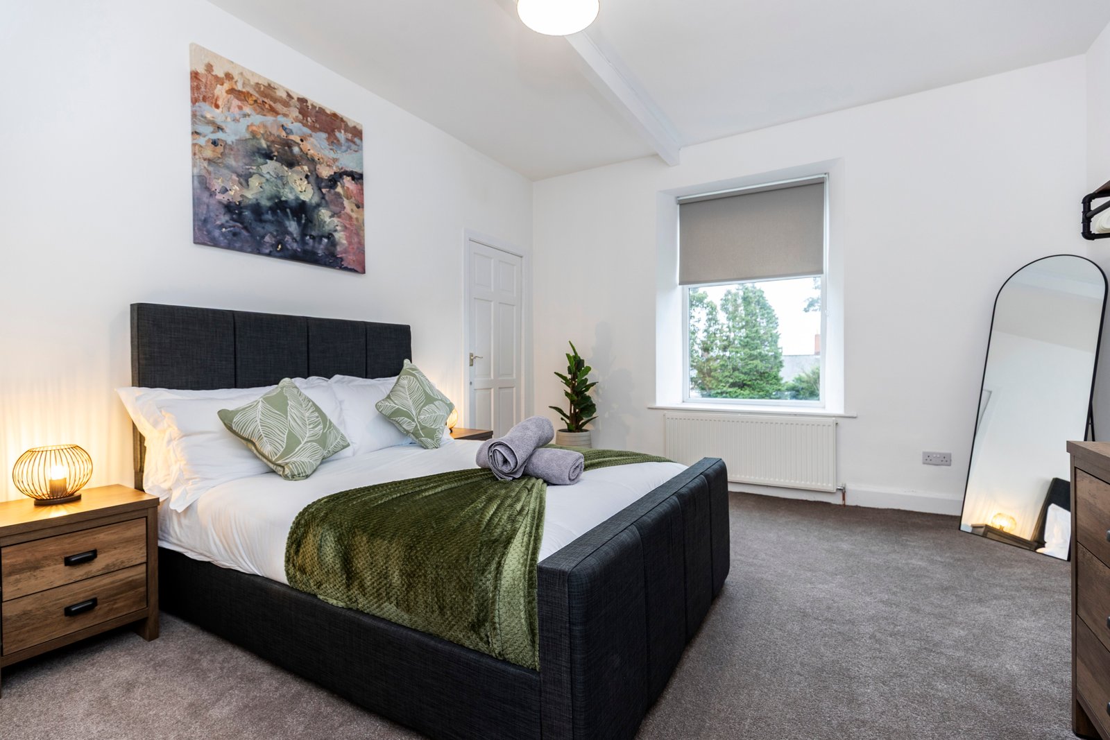 2 bedroom
