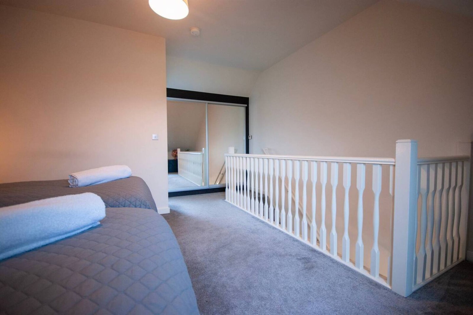 2 bedroom 4